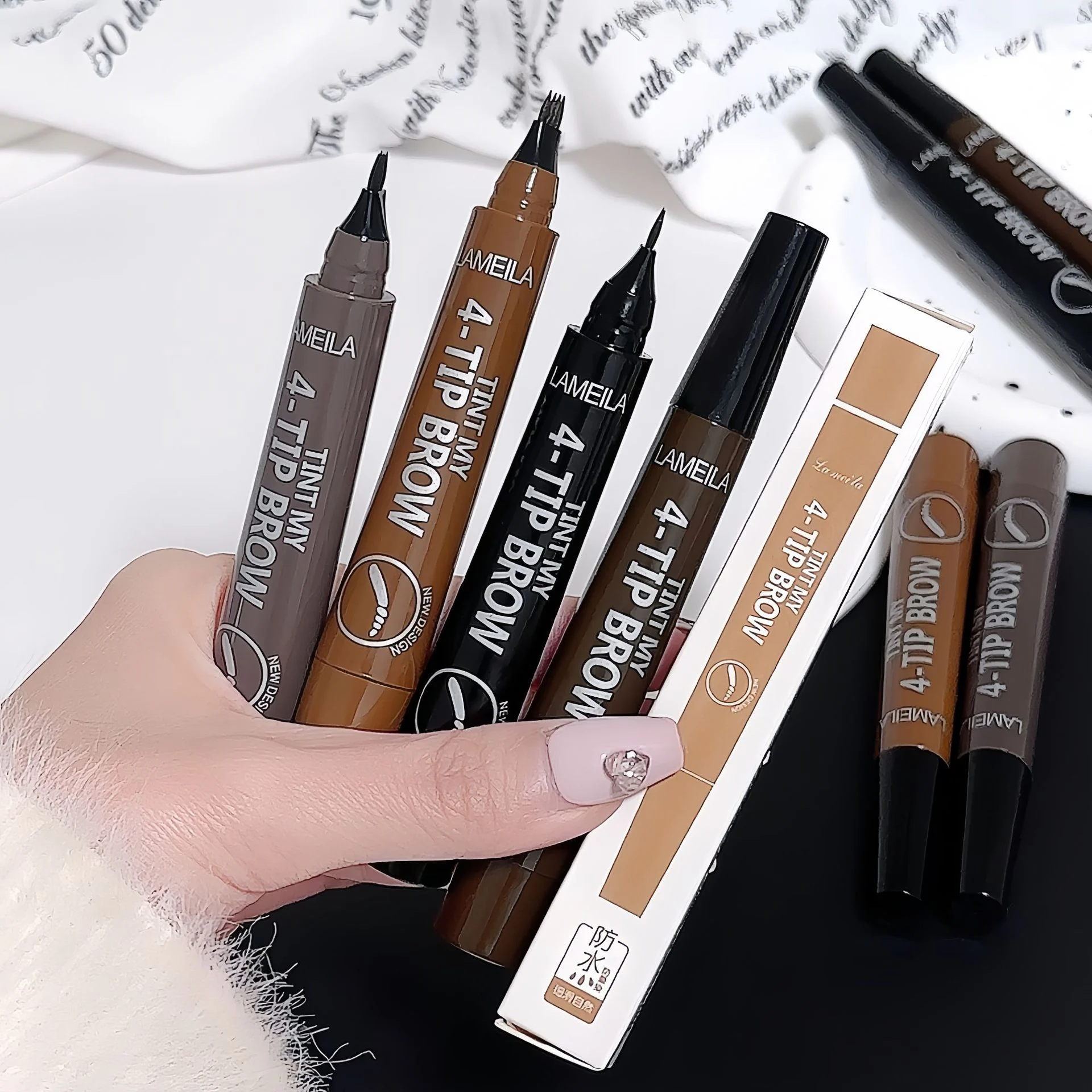 LAMEILA Eyebrow Makeup — Model 784