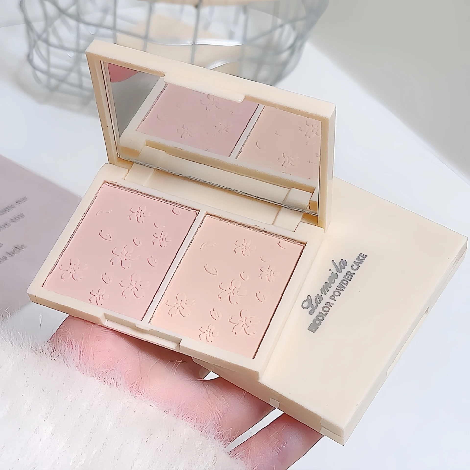 LAMEILA Setting & Face Powder — Model 5245