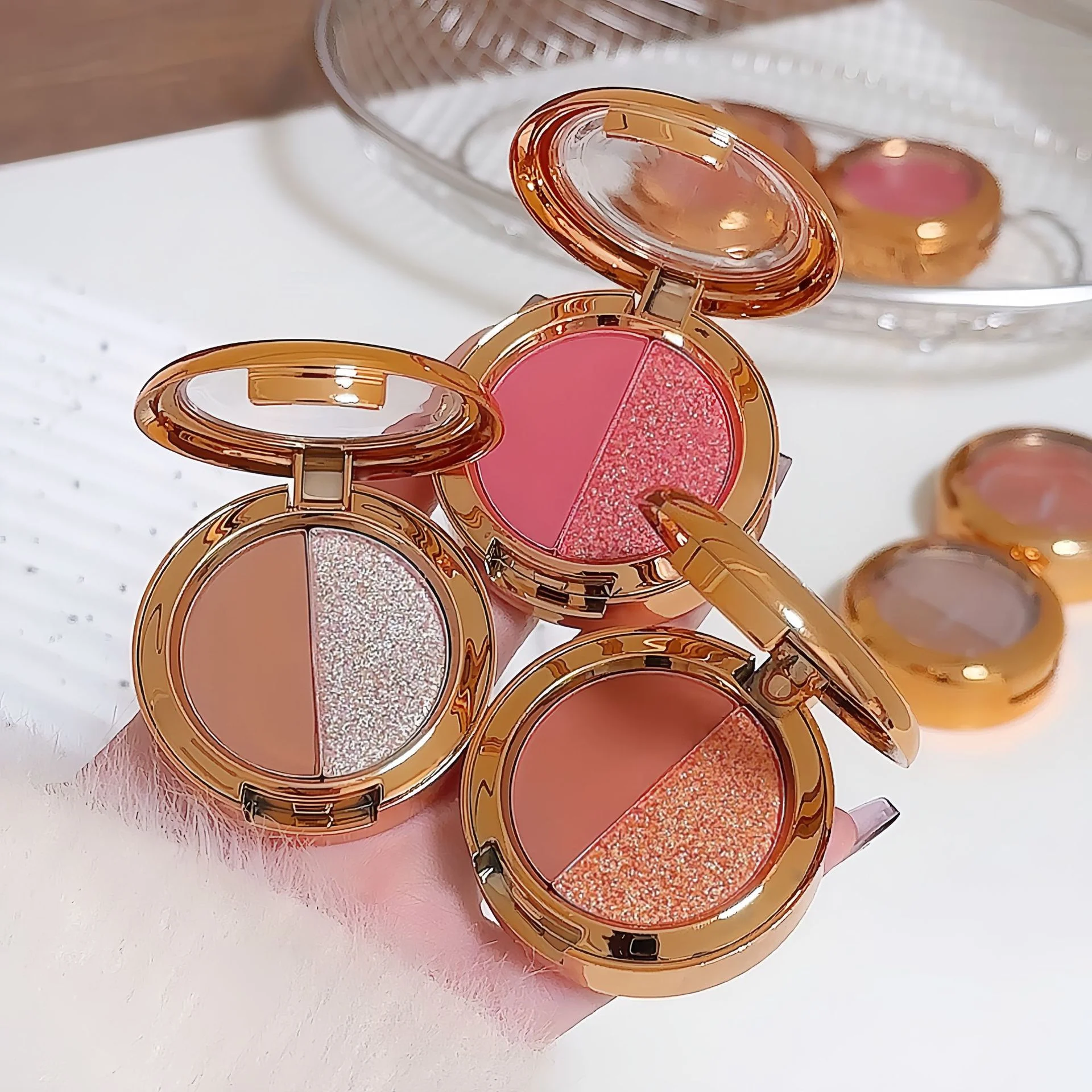 LAMEILA Eyeshadow — Model 5121