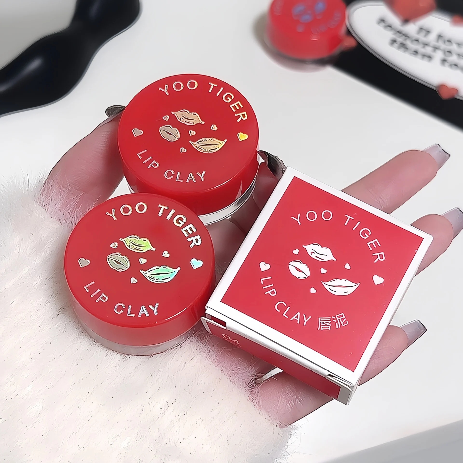 YOO TIGER Lip Color — Model 6521