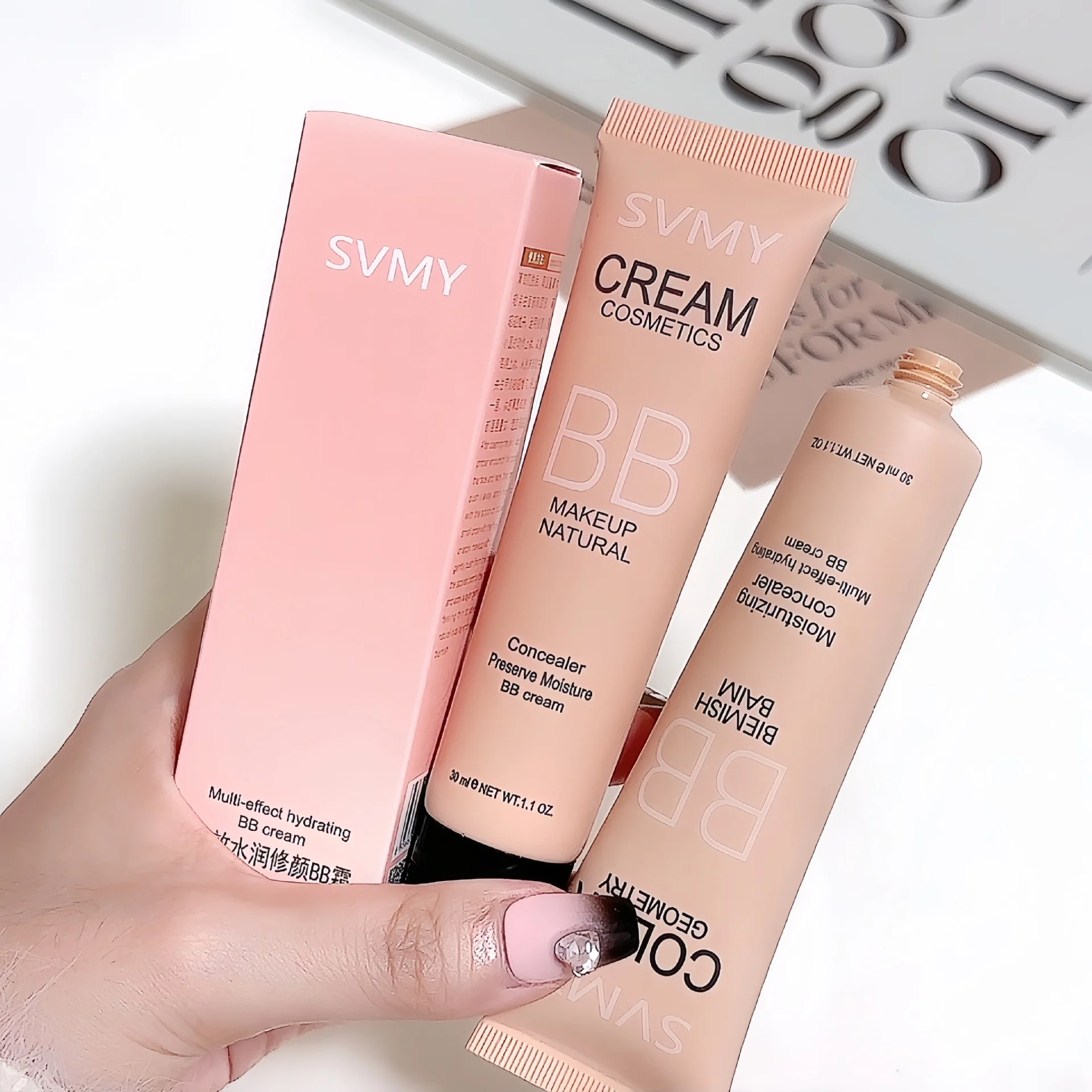 SVMY Liquid Foundation & BB Cream — Model 3076