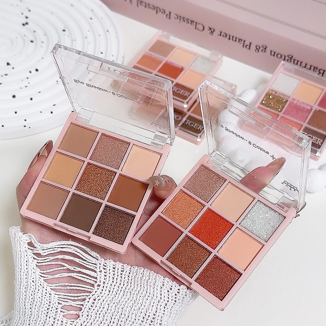 YOO TIGER Eyeshadow — Model 9104