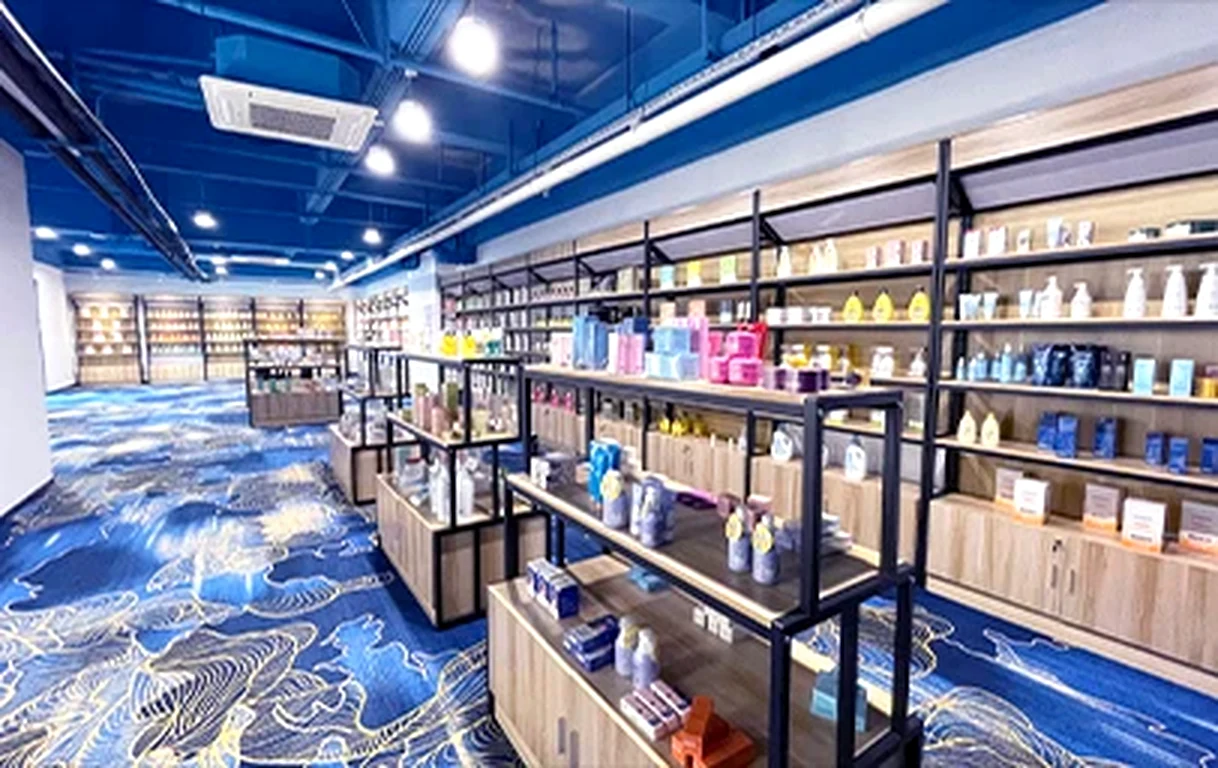 LAMEILA cosmetics showroom in Yiwu